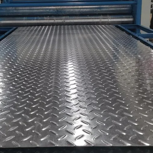 Cr Chequrd Sheet - Material: Steel