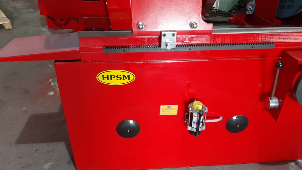 Red Crankshaft Regrinding Machine