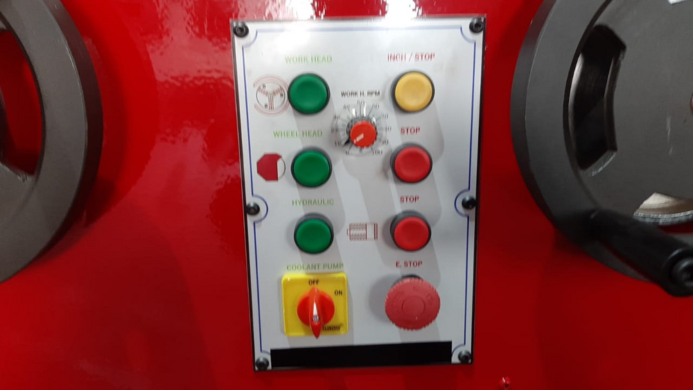 Red Crankshaft Regrinding Machine