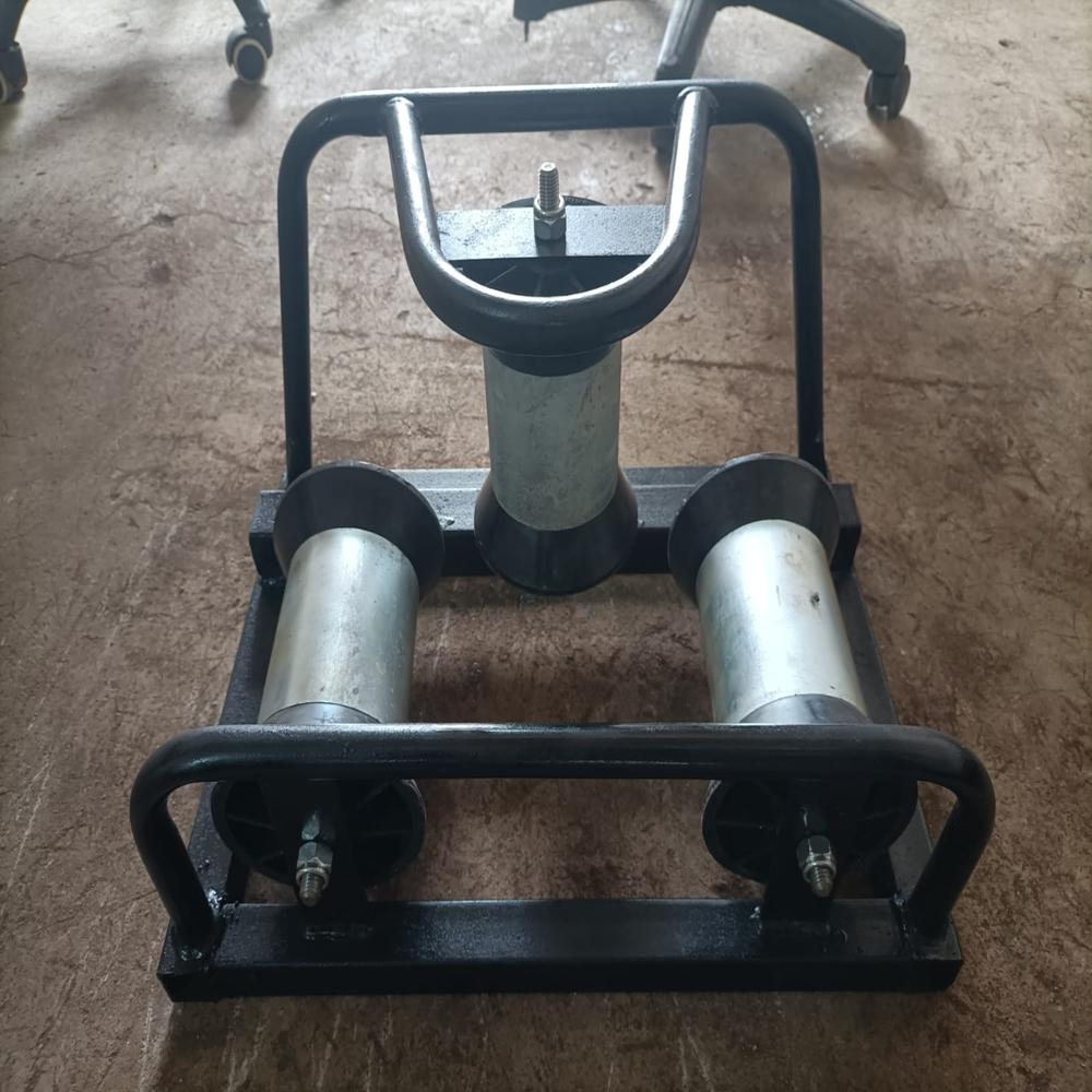 Triple Corner Cable Roller - Feature: Rust-resistant Coating