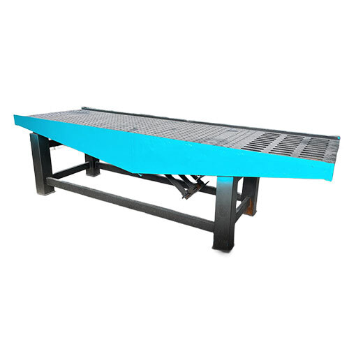 Vibration Table - Color: Multiple