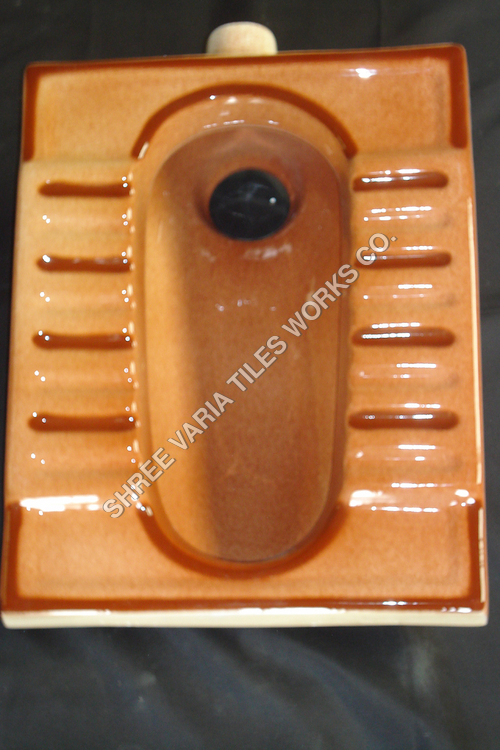 रुस्तिक लाल भूरा