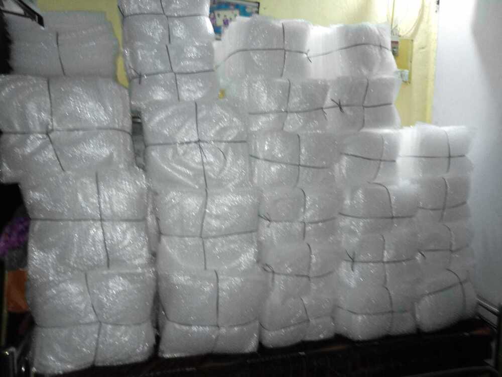 Plastic Air Bubbles Bag - Color: White