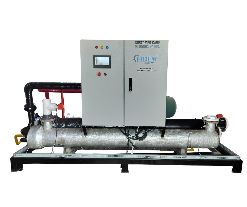 50 Ton Water Cooled Screw Chiller - Color: Black