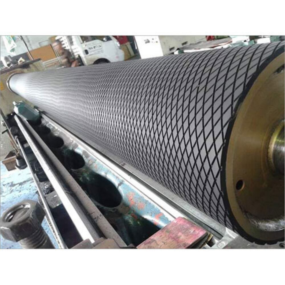 Diamond Groove Roller - Color: Black