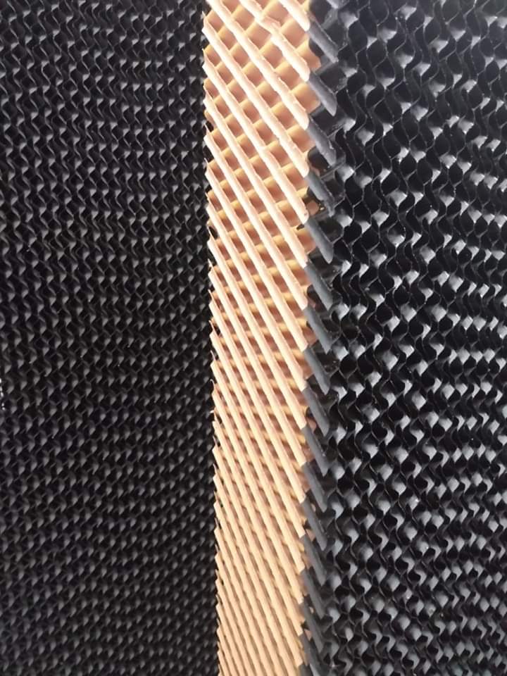 Black Coated Evaporative Cooling Pad - Economical Solution For Airflow, 220v Operation | Ideal For Mushroom Farming, Poultry And Livestock Farms, Easy Installation, Low Maintenance