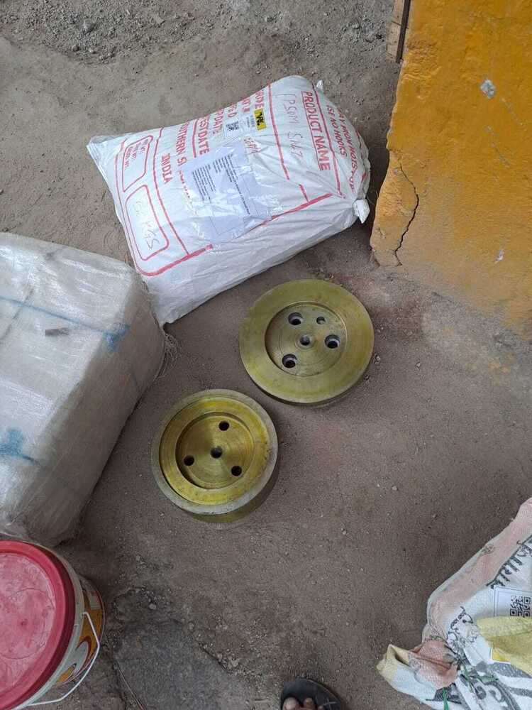 Shaft Holder