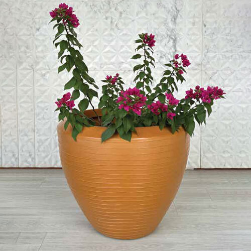 Rib Luna Planter - Color: Brown