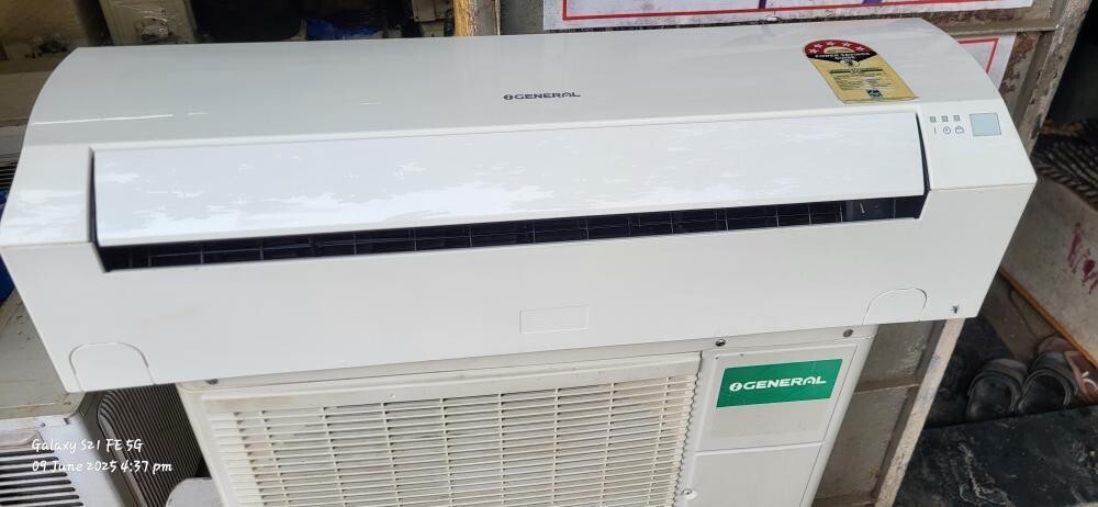 Electric Air Conditioner - Color: White