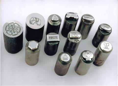 टैबलेट पंच मर जाते हैं