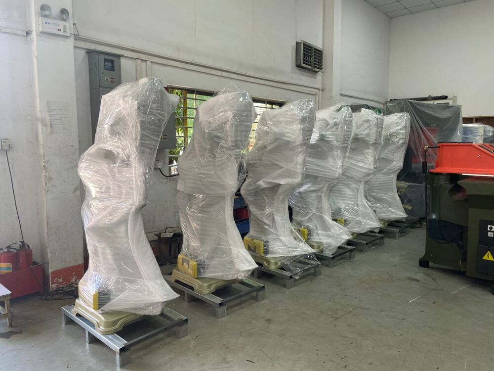 Luggage Bag Riveting Machine - Color: Olive Green