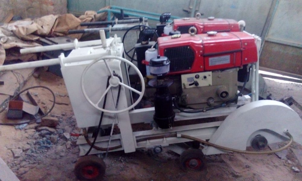 Concrete Cutter with VST Shakti Engine