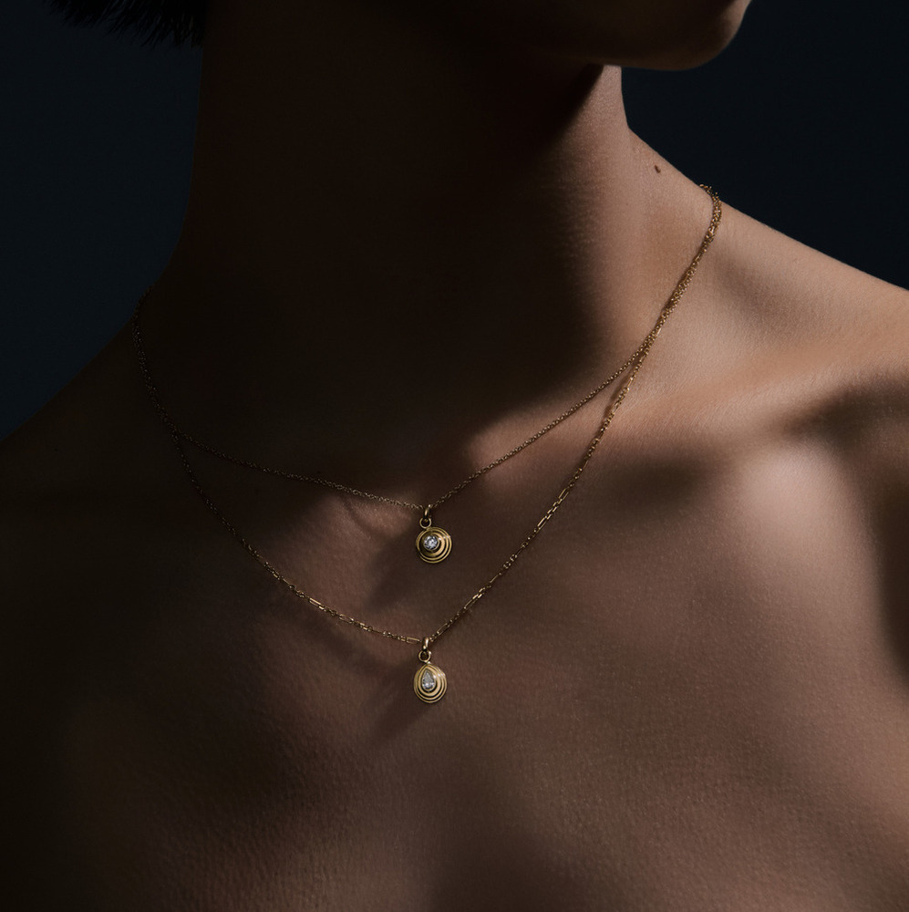 18K Yellow Gold Pear Cut Lab Grown Diamond Solitaire Pendant Necklace, Elegant Teardrop Diamond Charm for Women