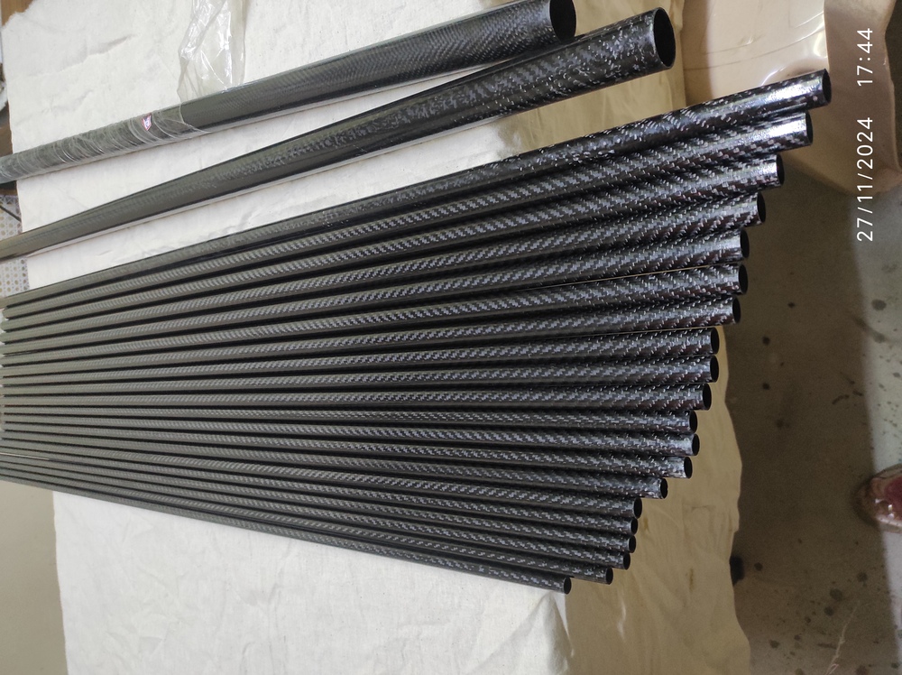 Carbon Fiber Tube- Cloth Wrapped