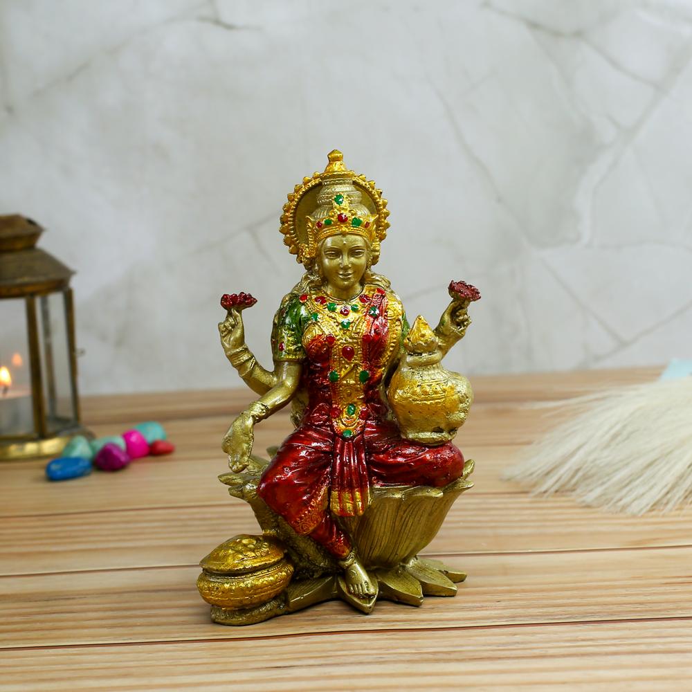 Laxmi Ji - Color: Multicolor