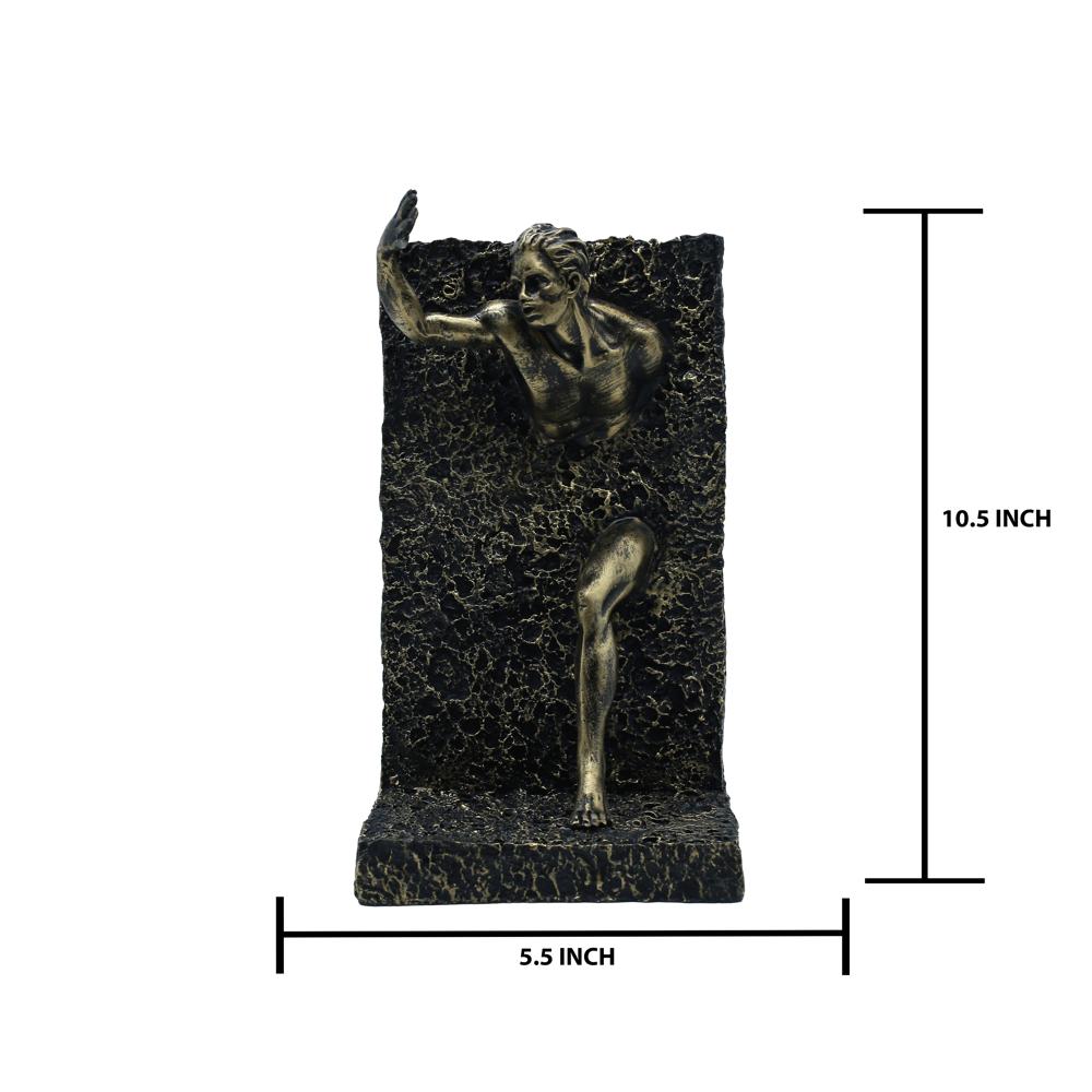 Wall Man - Color: Black