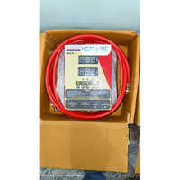 Wall mounted tyre inflator