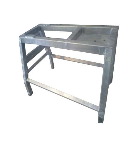 Structural Stand - Color: Silver