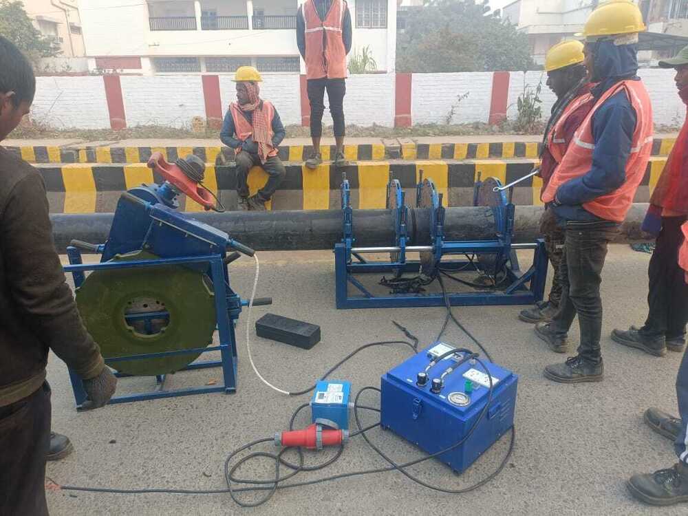 Hdpe Pipe Jointing Machine Sni-H-560 - Color: Blue