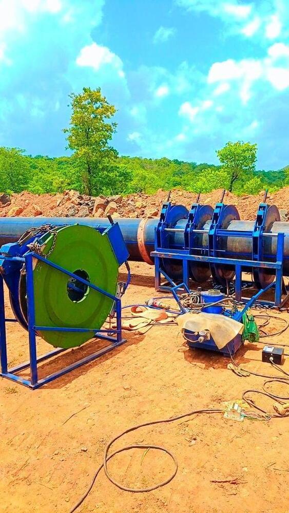 Hdpe Pipe Jointing Machine Sni-H-1000 - Color: Blue