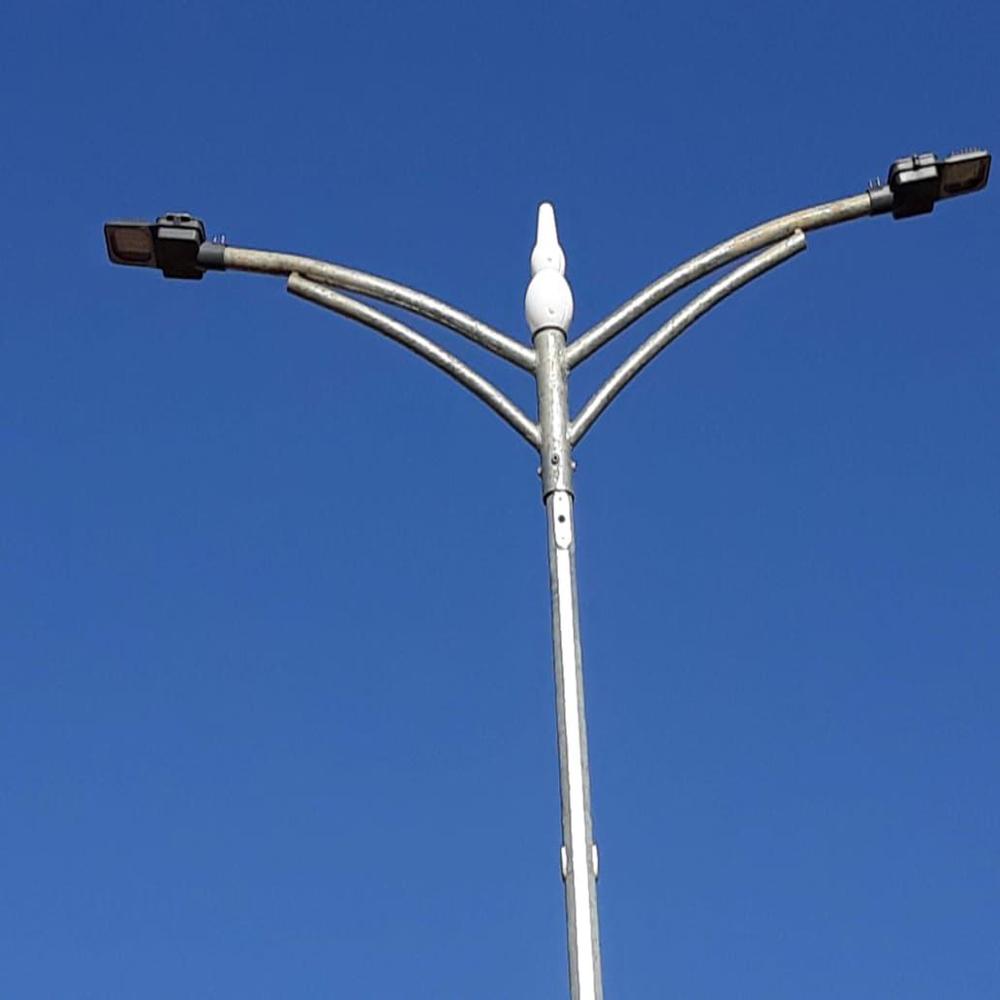 Pure White Isi 60 Watt Aluminium Led Street Light - Color: Silver