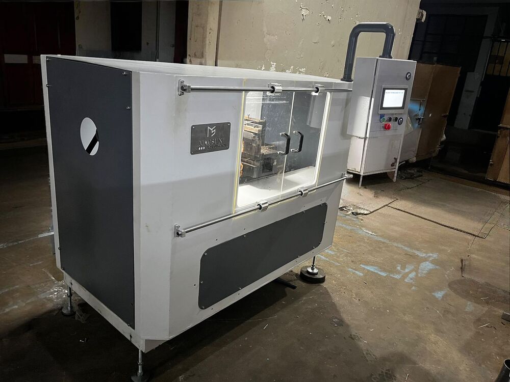 CNC WOOD TURNING MACHINE