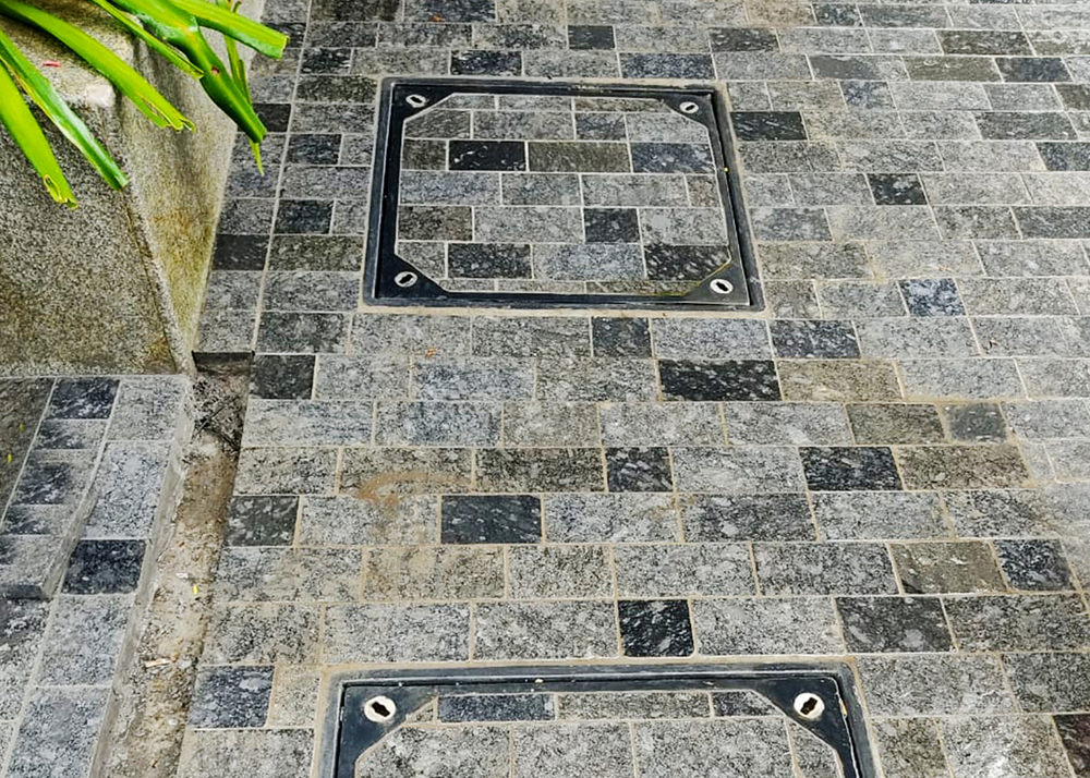 थर्मोड्रेन recessed मैनहोल कवर फ्रेम के साथ