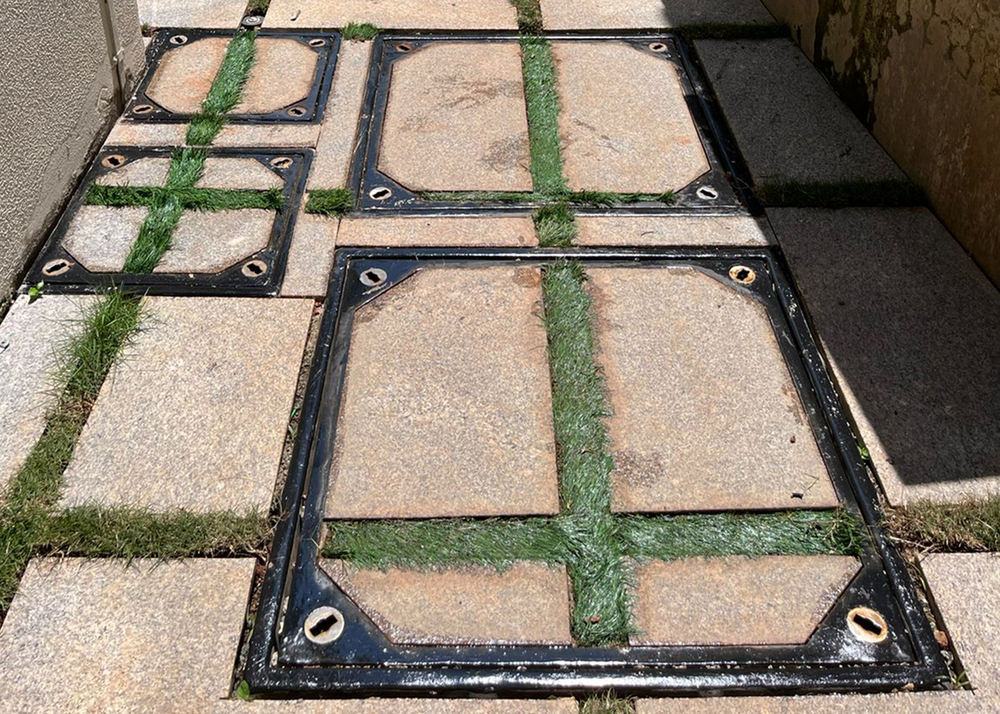 Thermodrain Recess Manhole Covers With Frame - Color: Multicolor