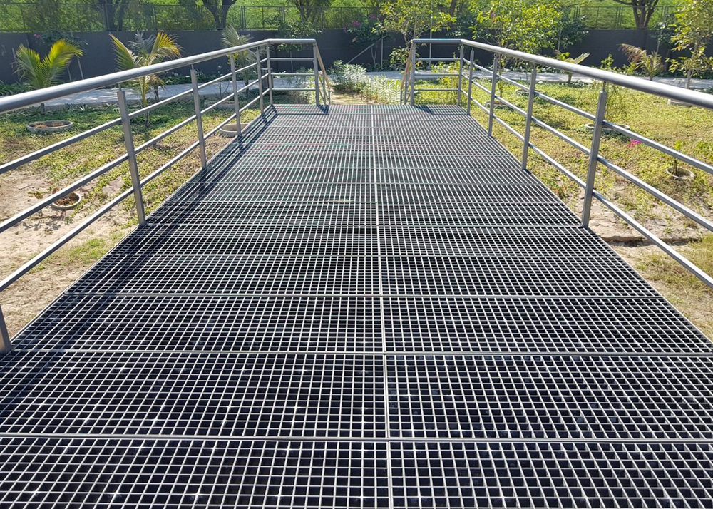 Thermodrain Gratings - Application: Tank
