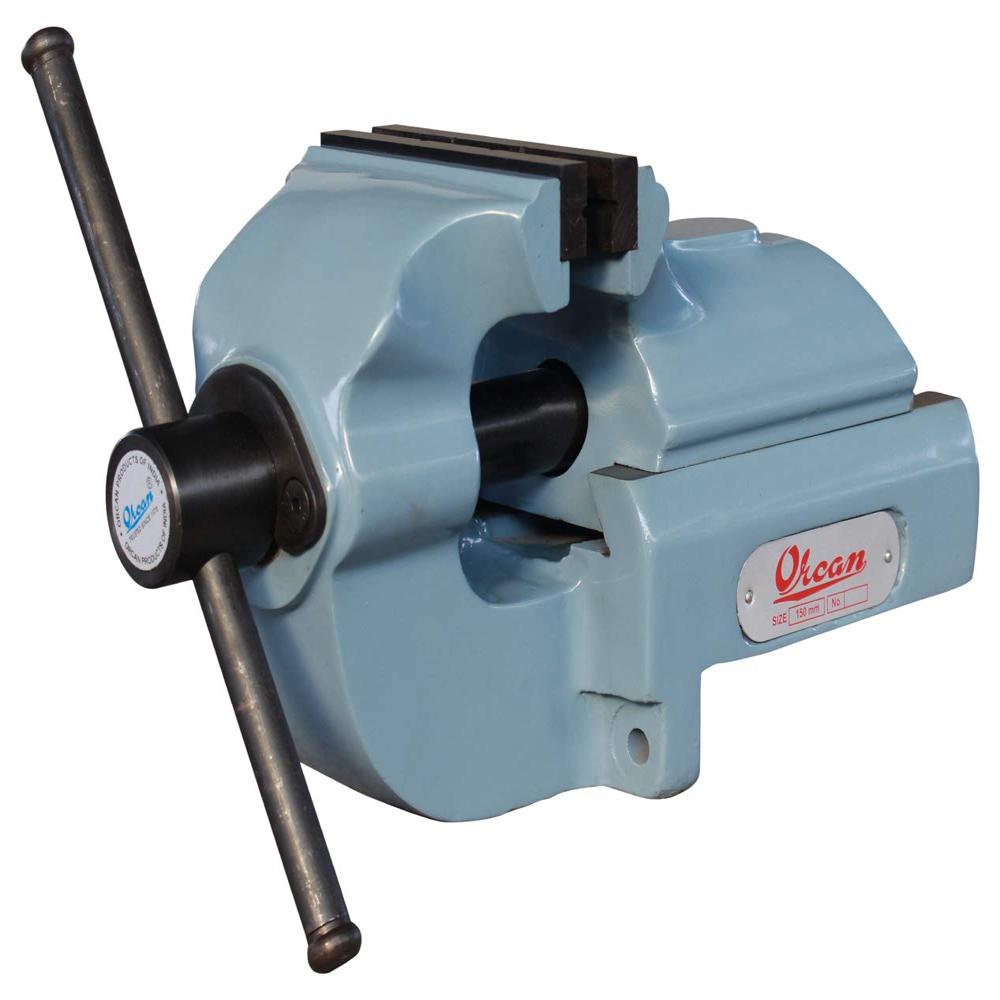 Rear Jaw Sliding Bench Vice, Jaw Width - 4