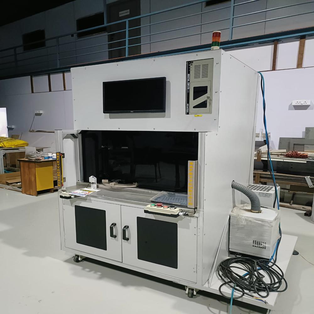 Industrial Closed Cabinet fiber Laser marking machine