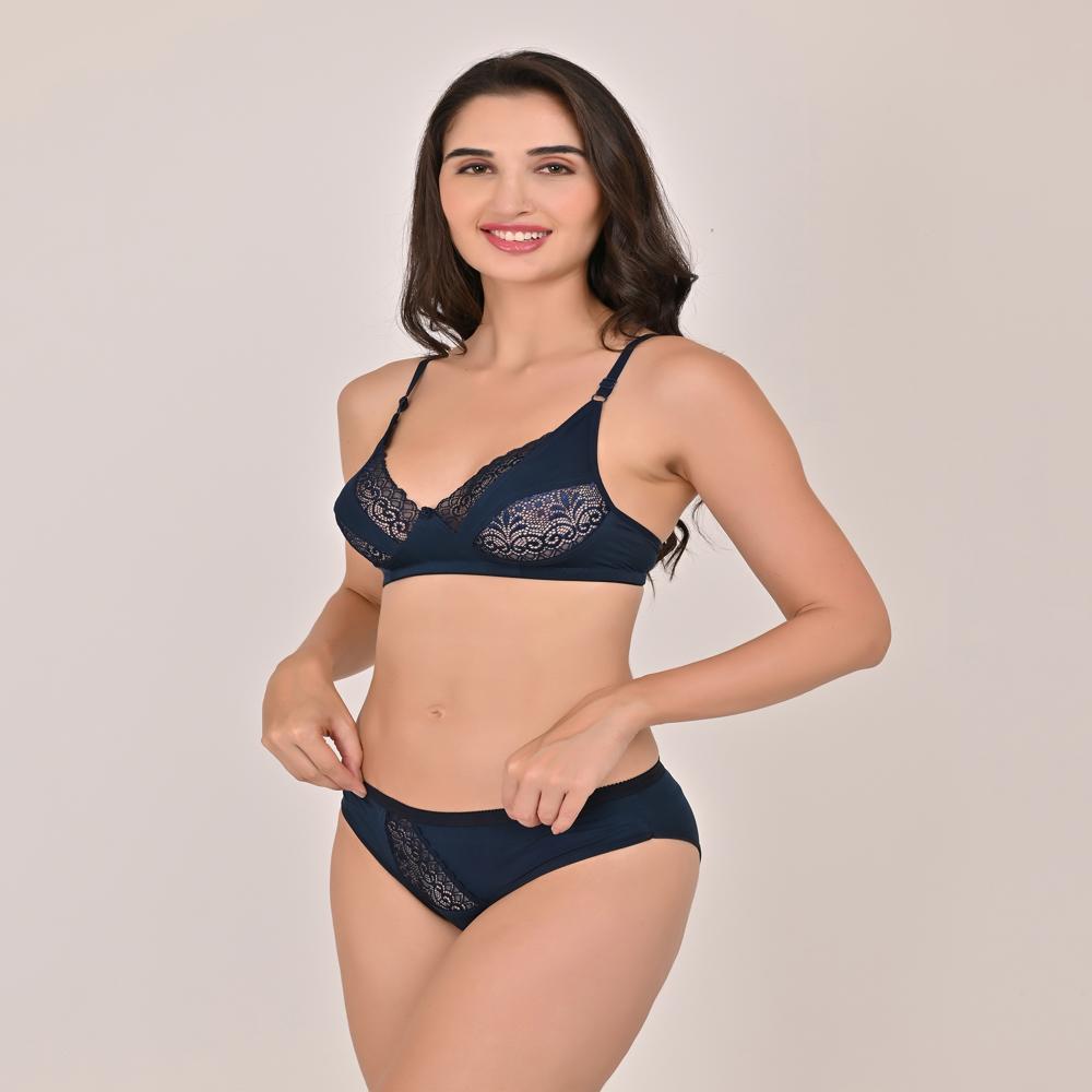 Ladies Multicolour Lycra Lace Bra Panty Set