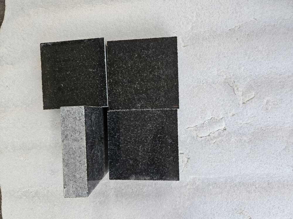 Black Cobbles Stones - Shape: Rectangular