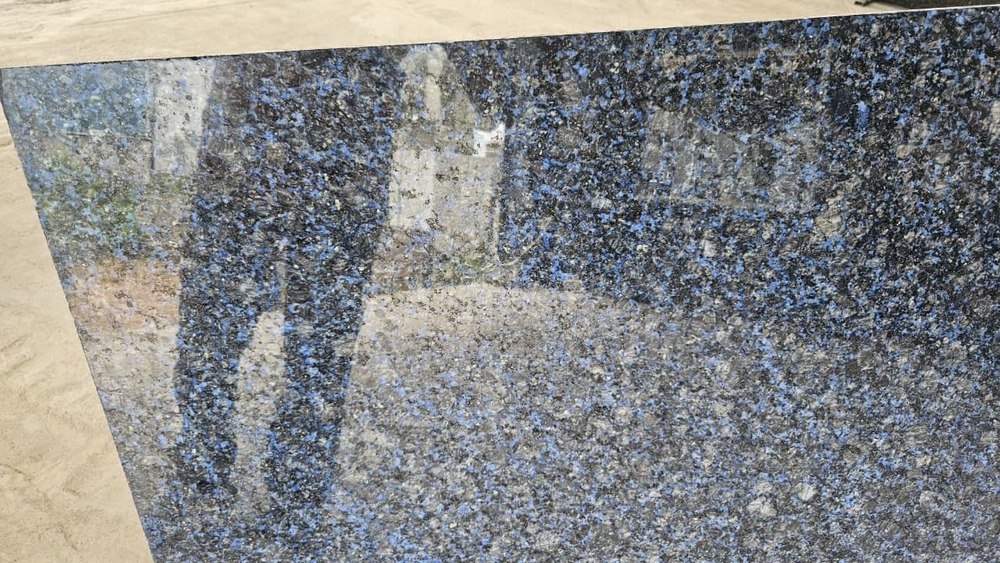 Sparkle Blue Granite Tiles - Feature: Non-Slip