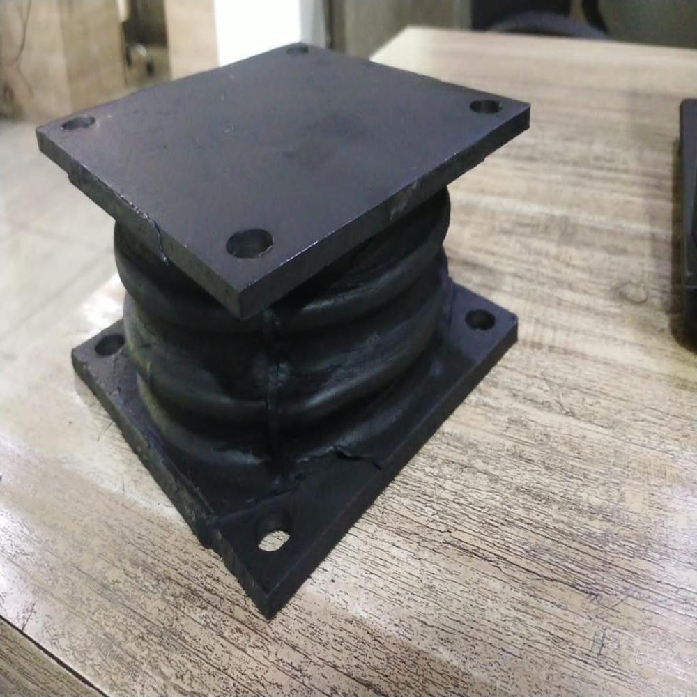 Square Crusher Mount 1031 (165x165x60 Mm) - Application: Industrial
