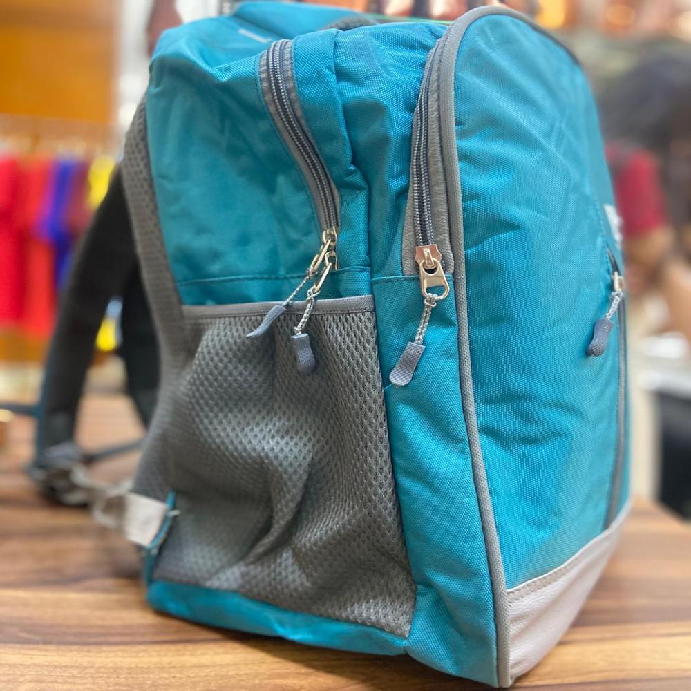 School Backpack - Capacity: 30 Ltr Pcs/hr