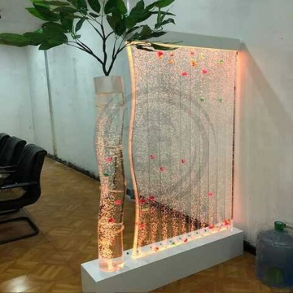 Curved Bubble Wall With Pillar - Color: Multicolor