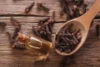 Natural Clove Bud Essential Oil