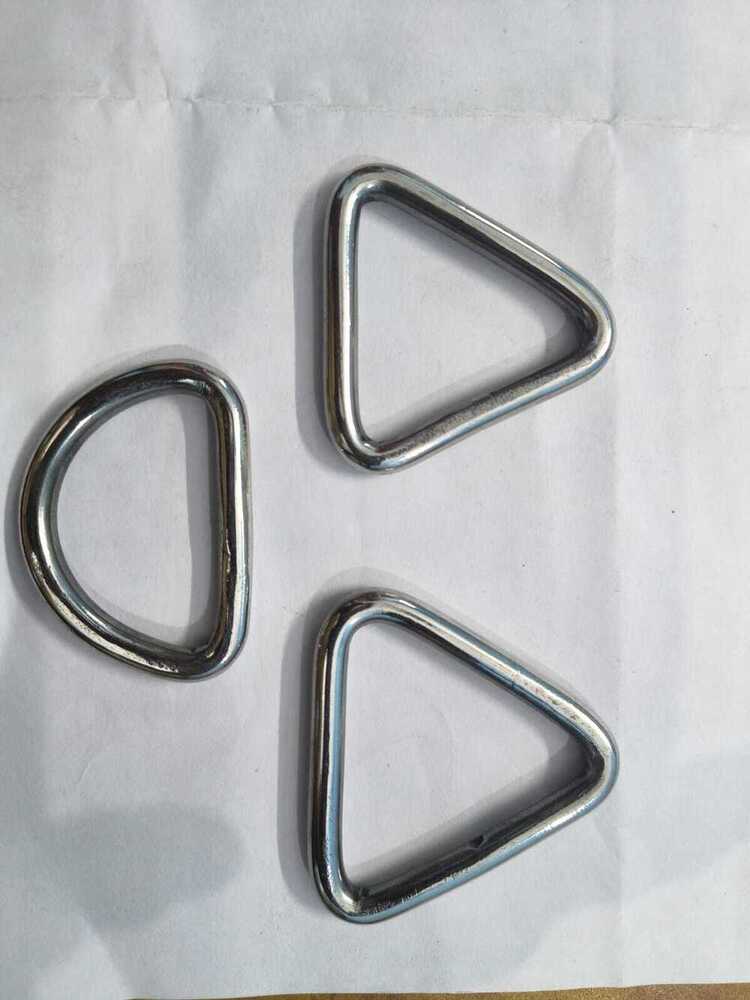Ss Triangle Ring - Color: Silver