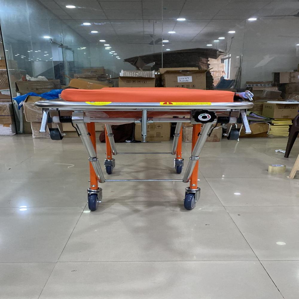 AMBULANCE STRETCHER