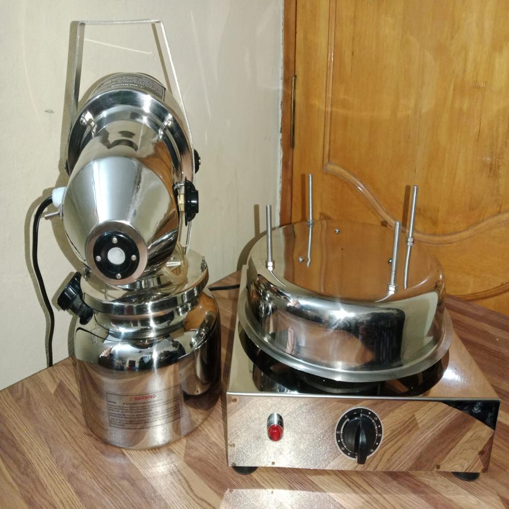 Fogger machine with rotating table