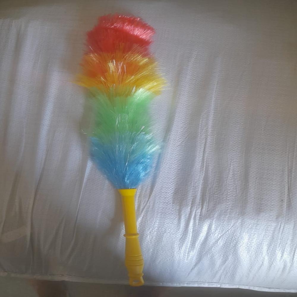 Feather Duster Yellow Stick