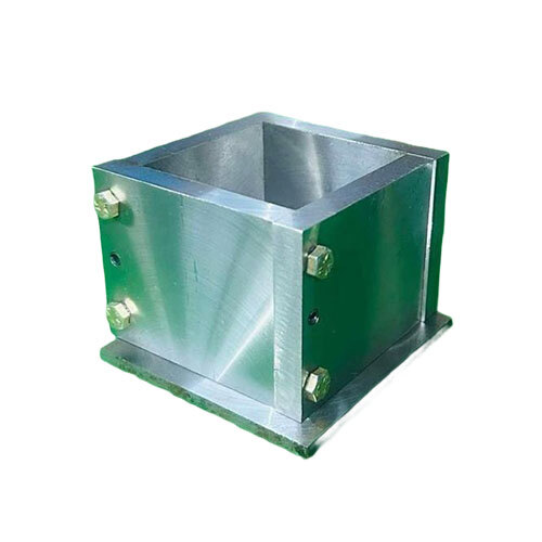70.6X70.6 Cube Mould - Color: Green