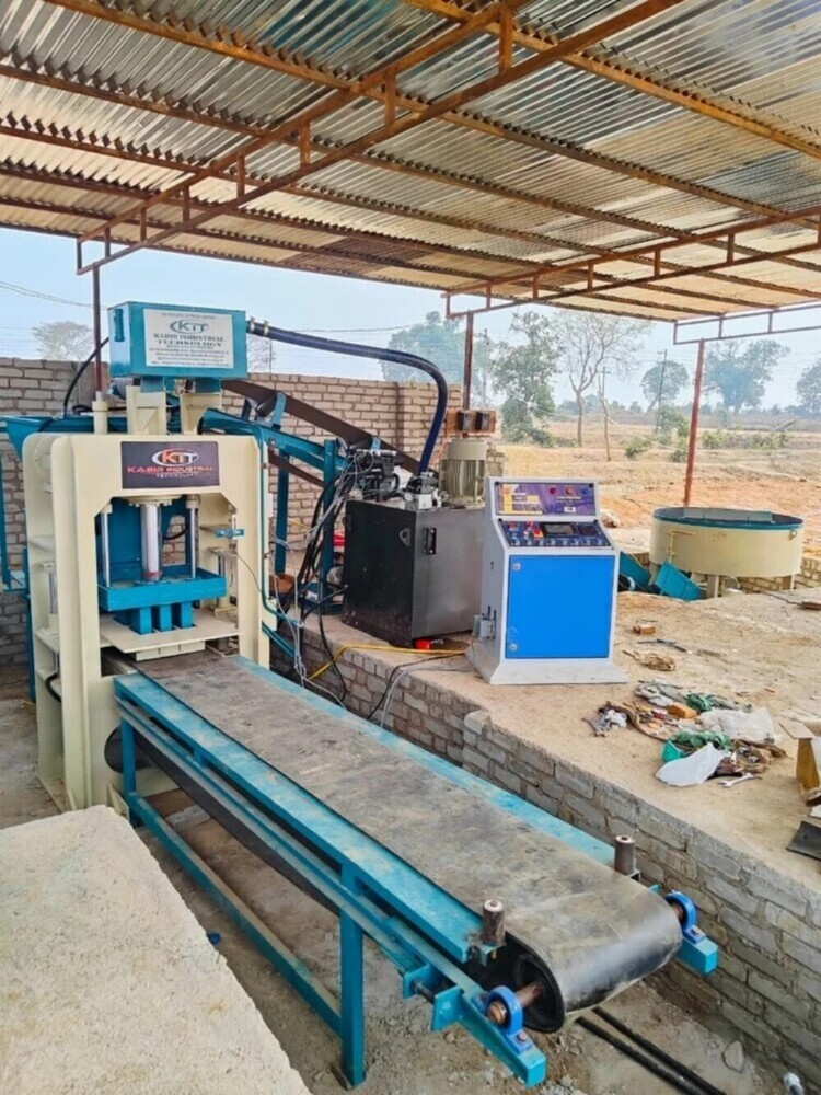 Fully Automatic 6 Kvt Fly Ash Brick Making Machine - Feature: High Durability