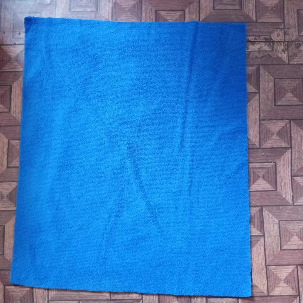 EDGELESS MICROFIBER CLOTH 350 GSM