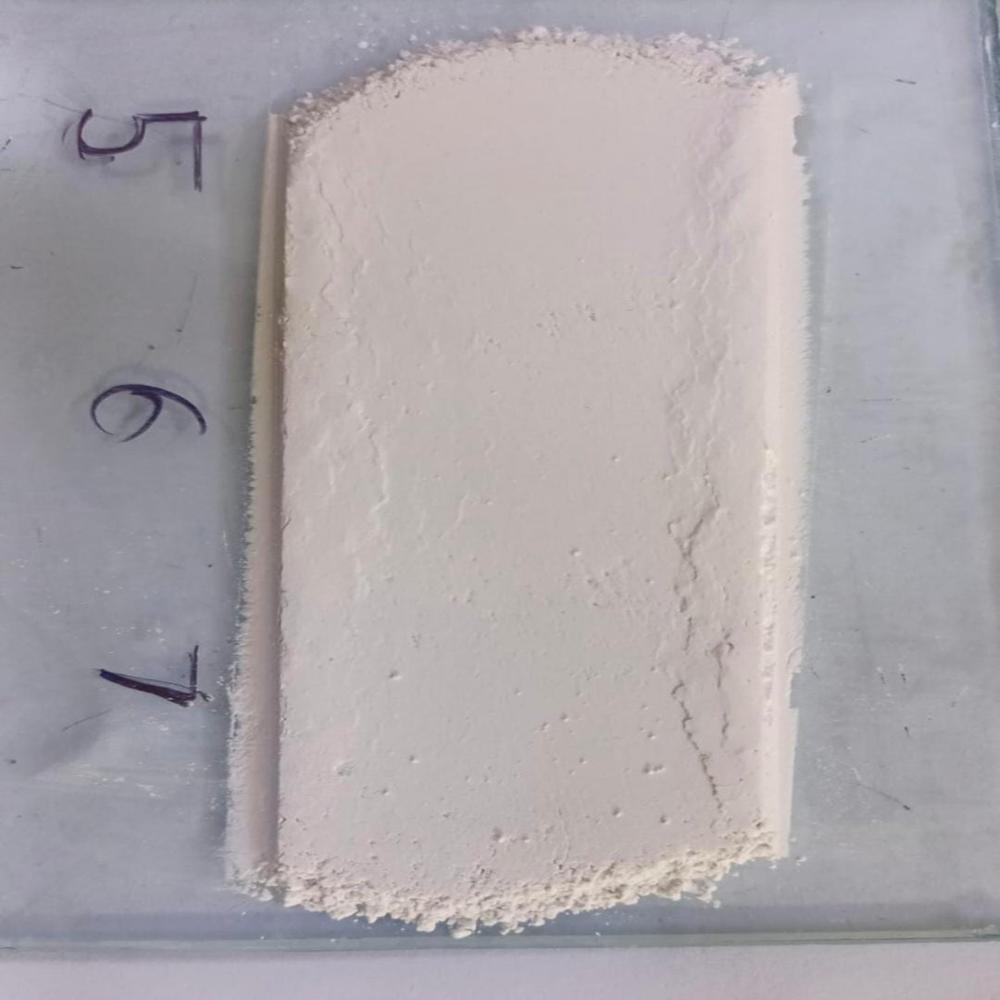 China Clay - Chemical Composition: Whiteness :90-95% Al203 : 20-25 Specific Gravity : 2.50 Mesh : 500 & 600 Mesh Residue : 1%