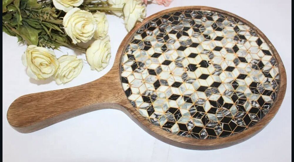 Wooden Pizza Plates With Apoxy