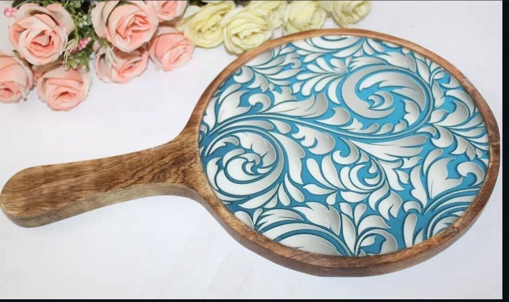 Wooden Pizza Plates With Apoxy