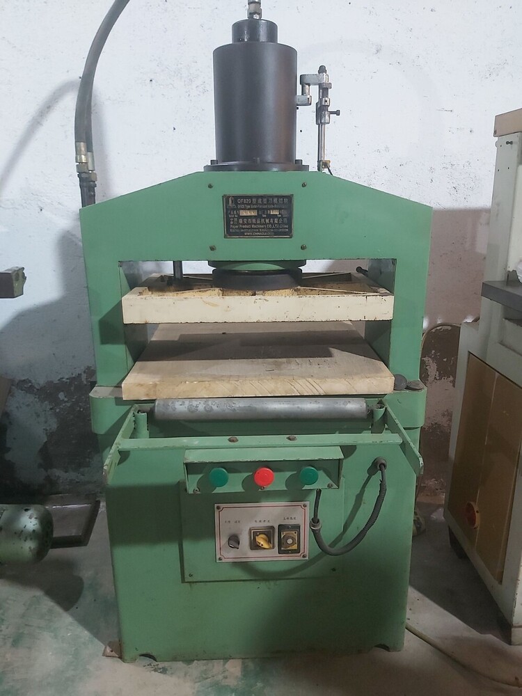 QF - 820 HYDRAULIC PUNCHING VERTICAL