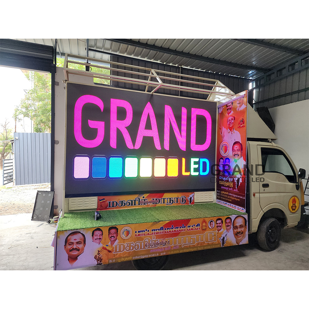 Vehicle Advertising Led Display - Contrast Ratio: 5000:1